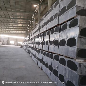 碳硅板和發(fā)泡水泥保溫板哪個好？